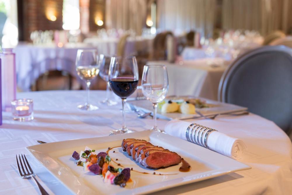 Logis-Hotel-Restaurant La Gentilhommiere アルトル エクステリア 写真